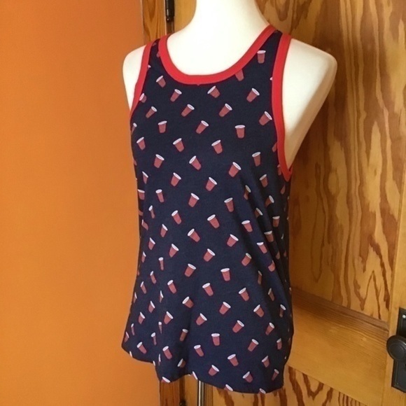 Fifth Sun Beer cups tank top - Picture 4 of 7